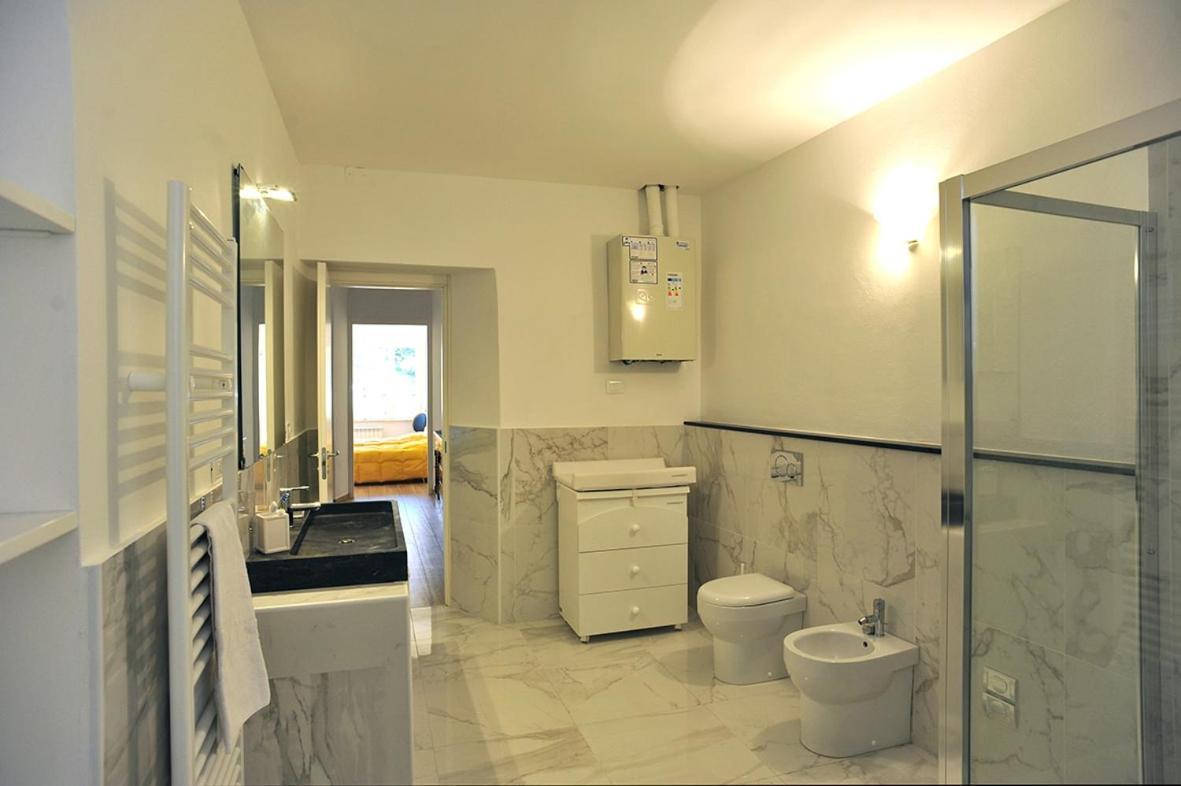 La Casa Di Enri E Nina Lägenhet Lerici Exteriör bild